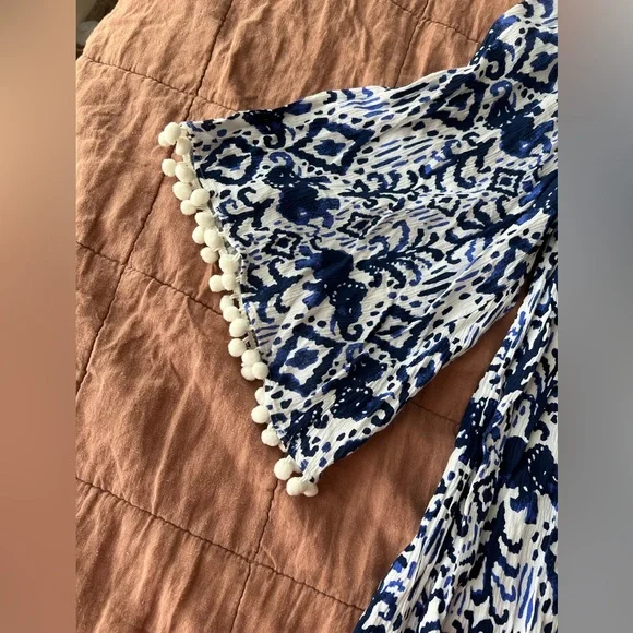 NWOT Lilly Pulitzer Nita Blue and White Off-Shoulder Coverup Dress size XXS - Picture 4 of 11